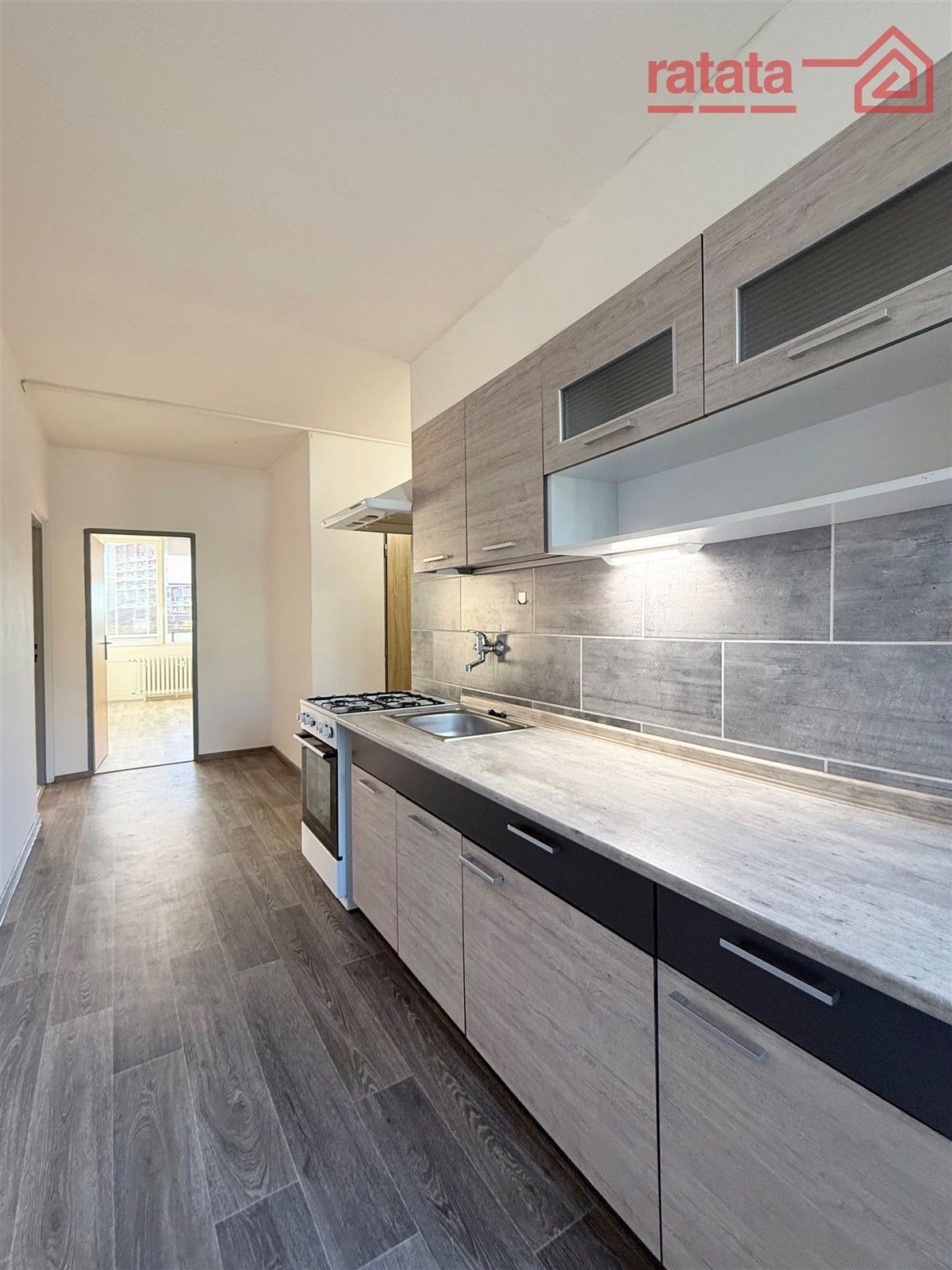 2+1, Březenecká, Chomutov, 58 m²