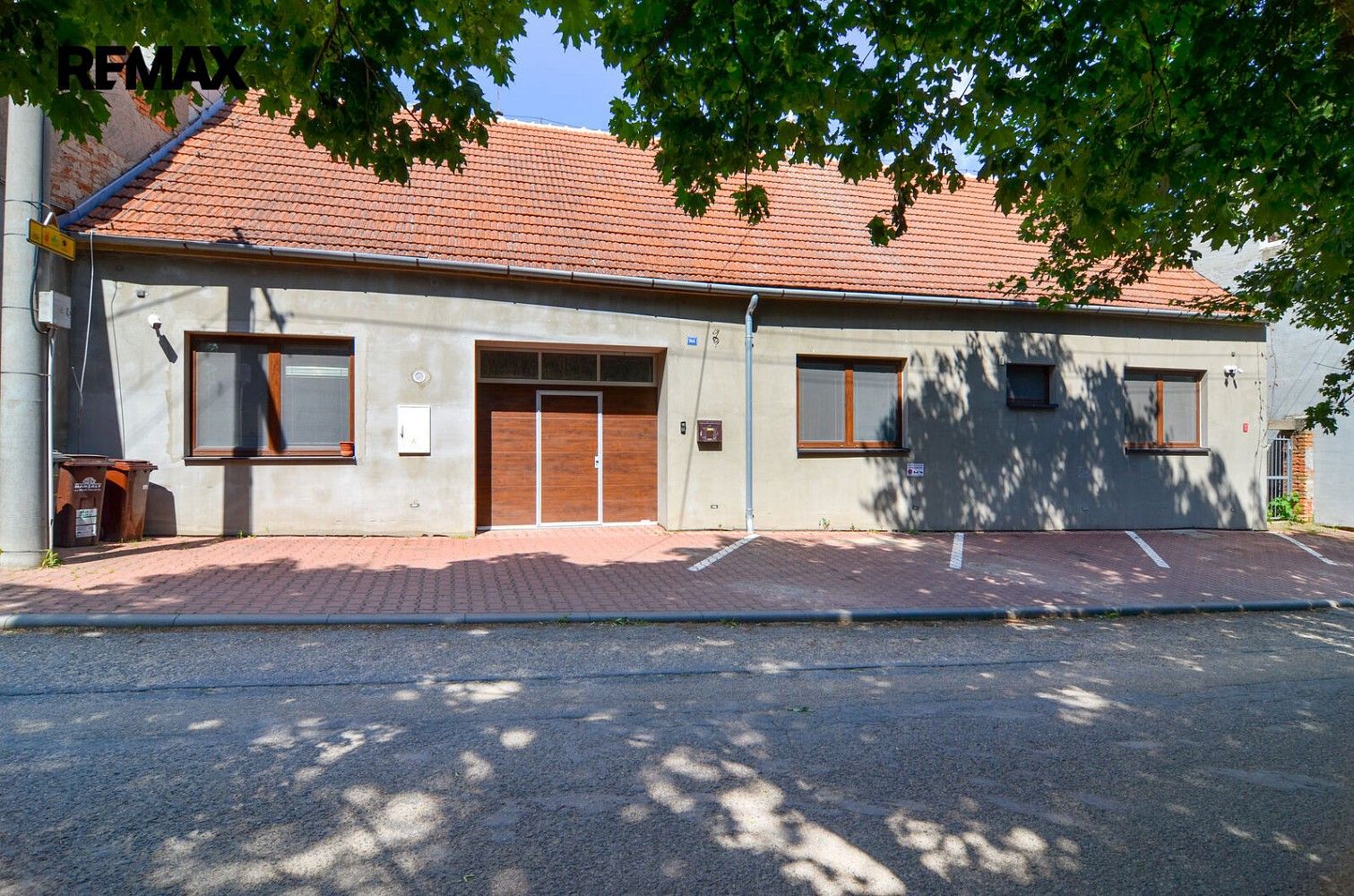 Ubytovací zařízení, 300 m²