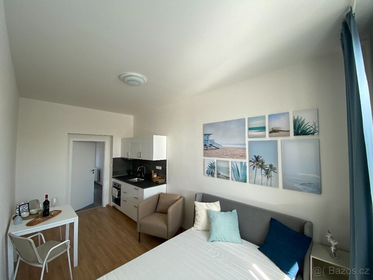 Pronájem byt - Brno, 614 00