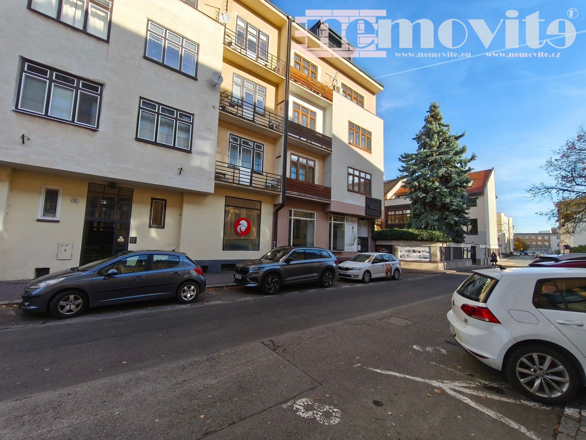 Obchodní prostory, Za Pasáží, Pardubice, 73 m² - 1