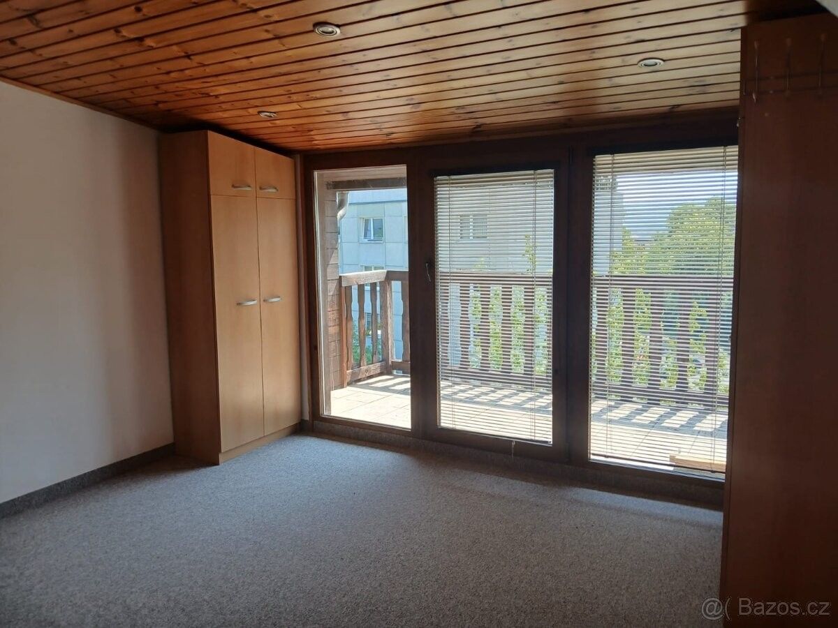 Pronájem byt - Karlovy Vary, 360 04