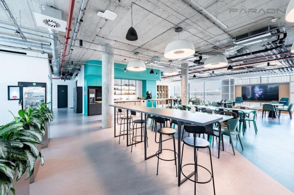 Pronájem kancelář - Rohanské nábřeží, Praha, 706 m²