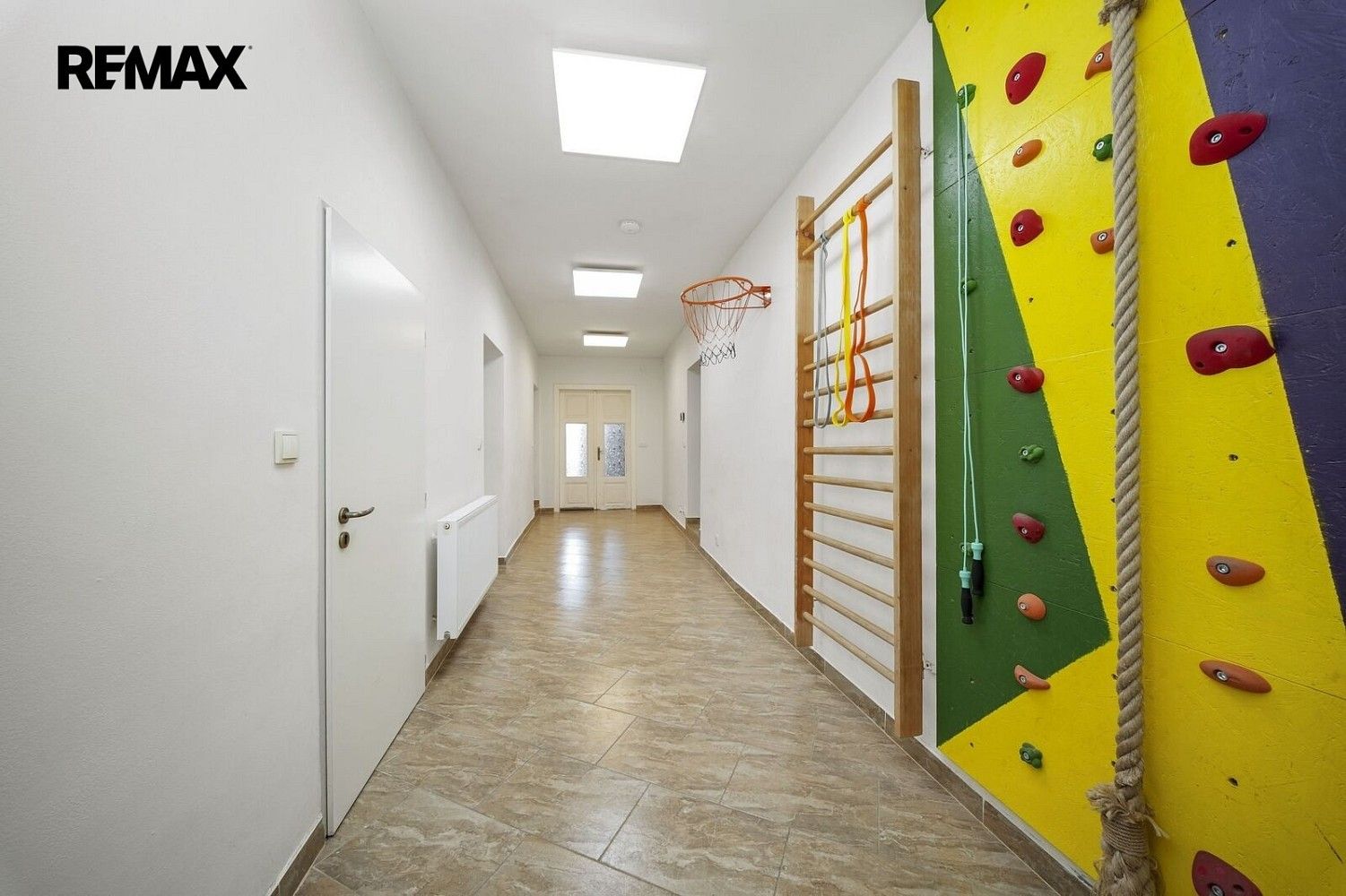 Rodinný dům · 210 m² · náměstí Svobody, Modřice, okres Brno-venkov - 3