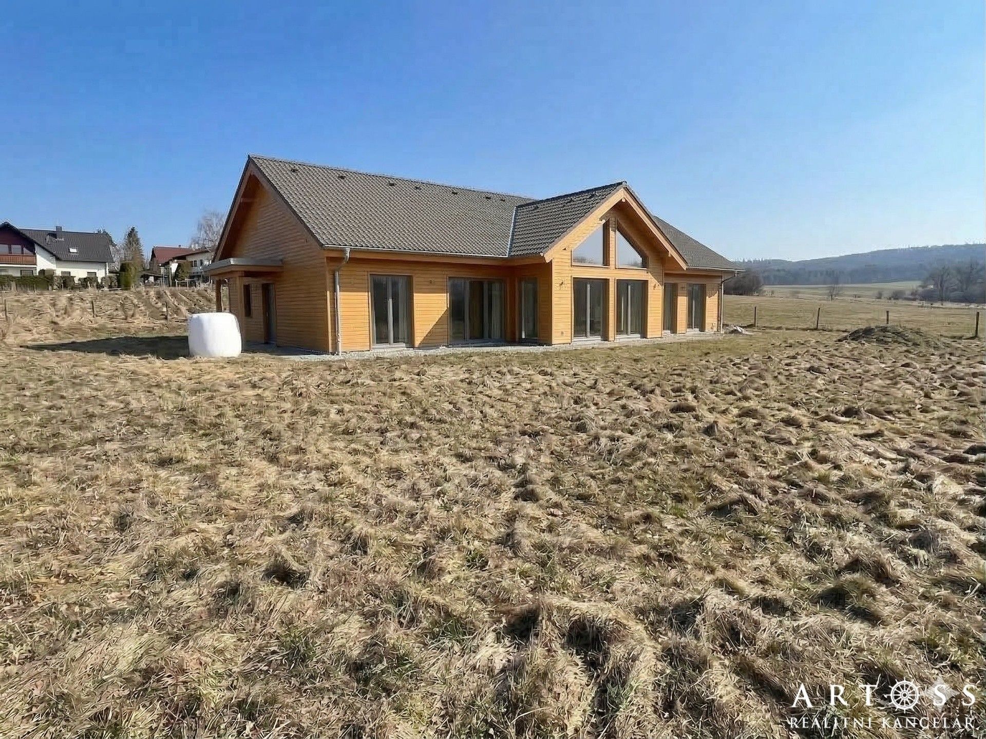 Pozemek pro bydlení, 1 500 m²