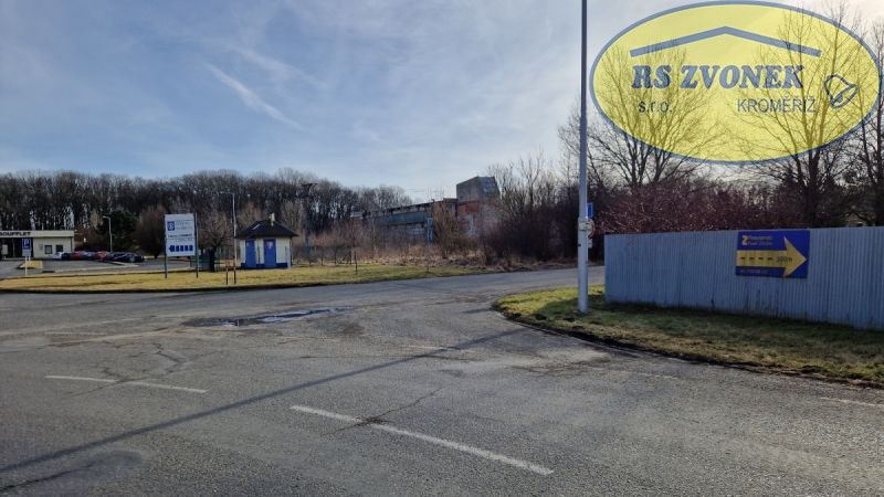 Prodej komerční pozemek - Kroměříž