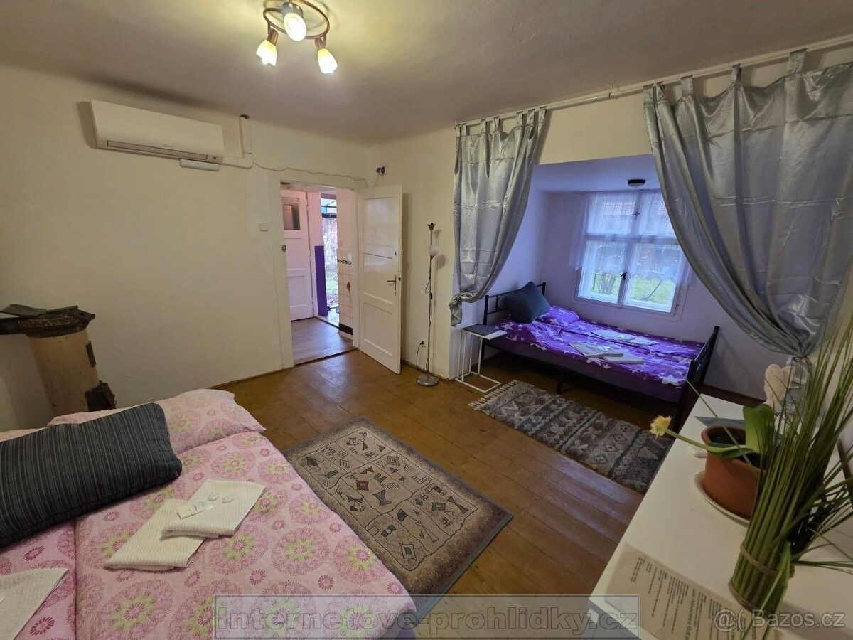 Pronájem byt - Praha, 143 00