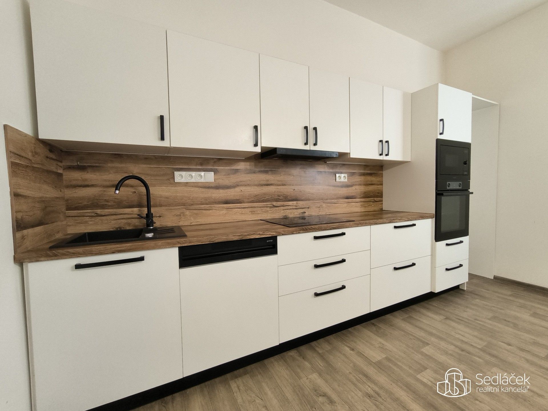 3+1, Nádražní, Sokolov, 100 m²