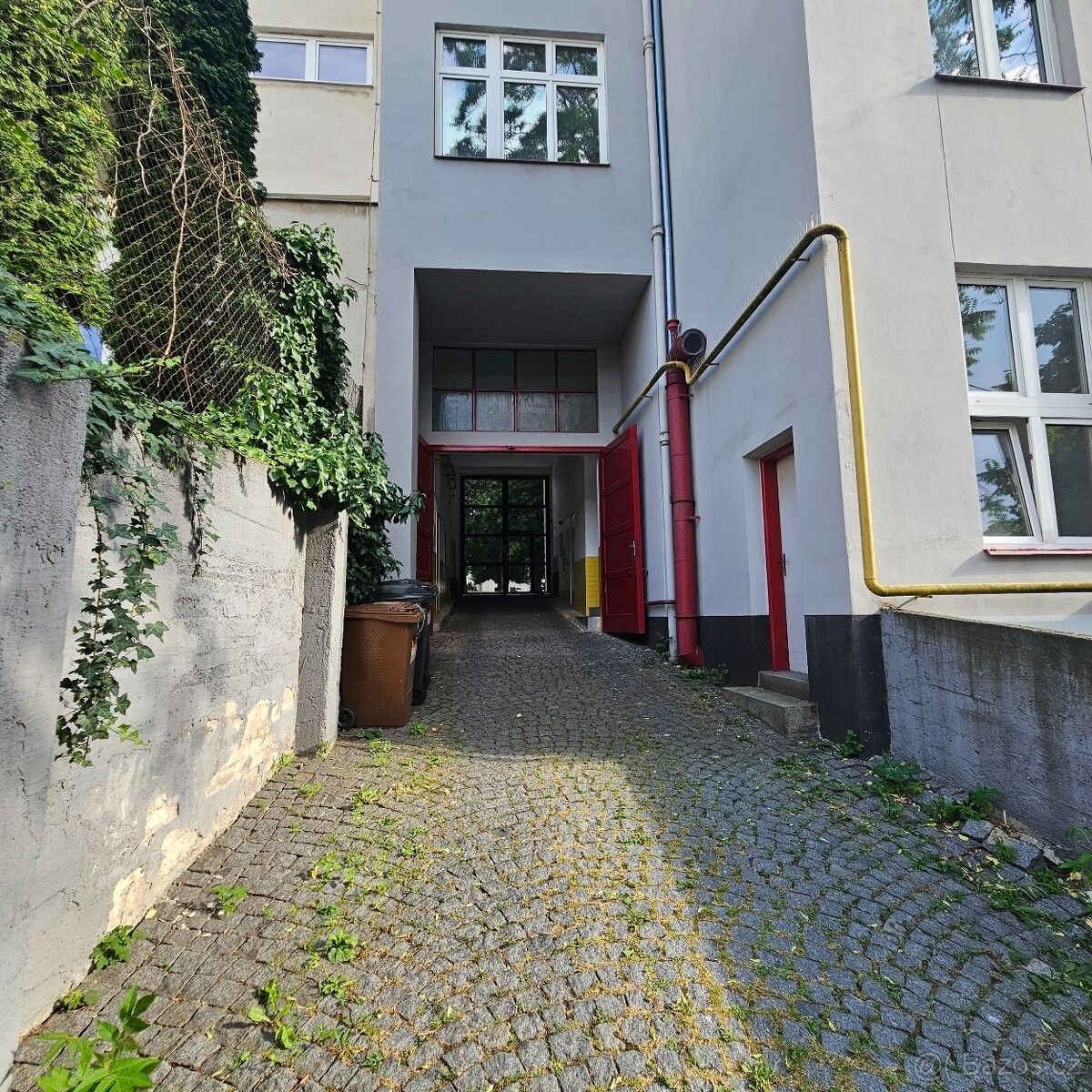 Garáž · Mělník, 276 01 - 4