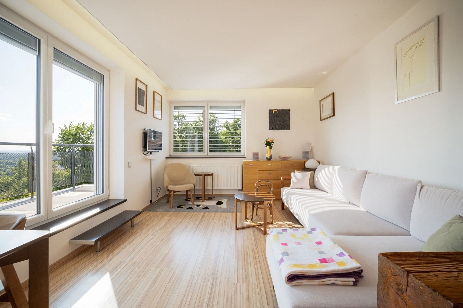 Byt 3+kk · 73 m² · Praha - Horní Počernice, okres Praha 20, Hlavní město Praha - 4