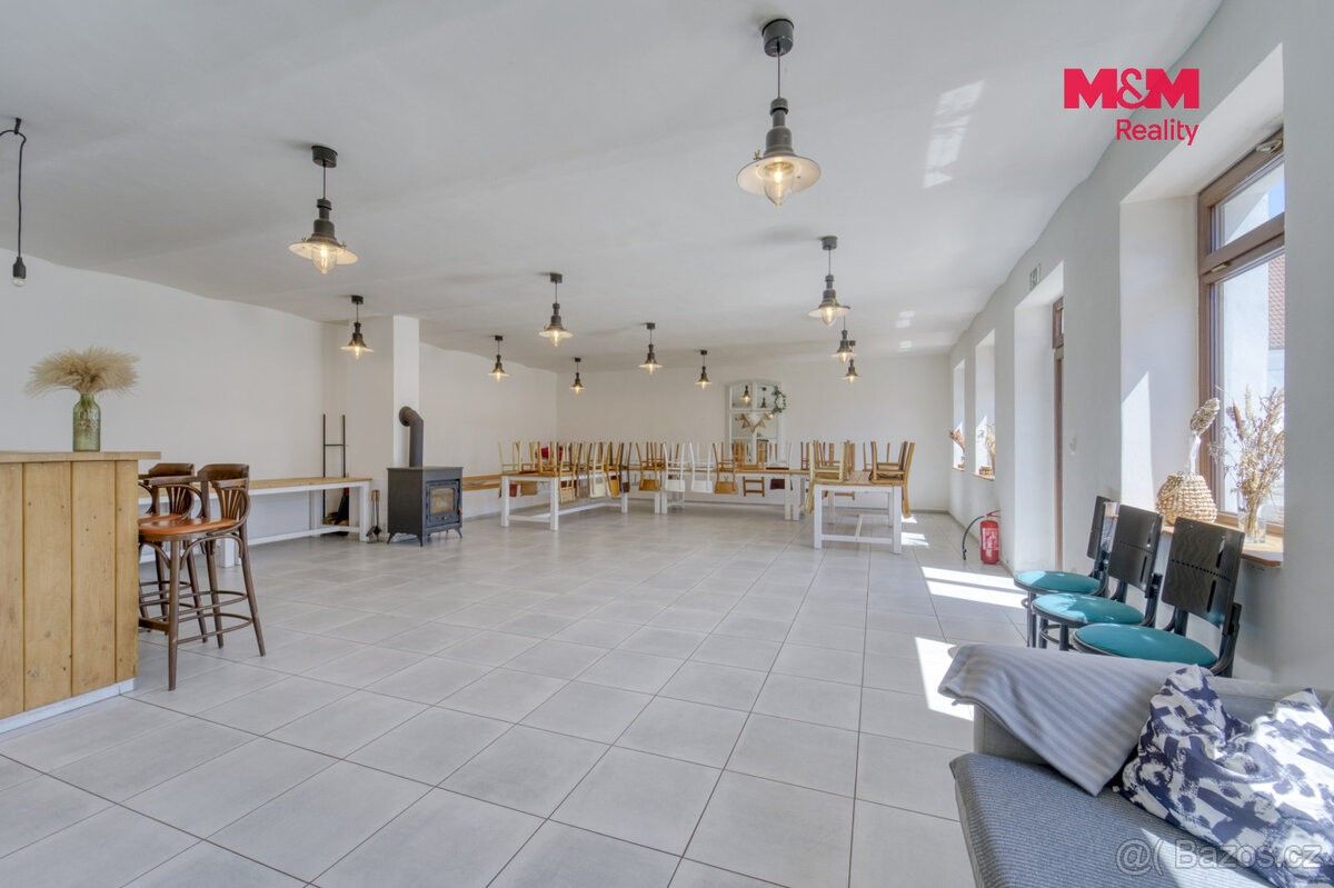 Restaurace · Město Touškov, 330 33 - 4