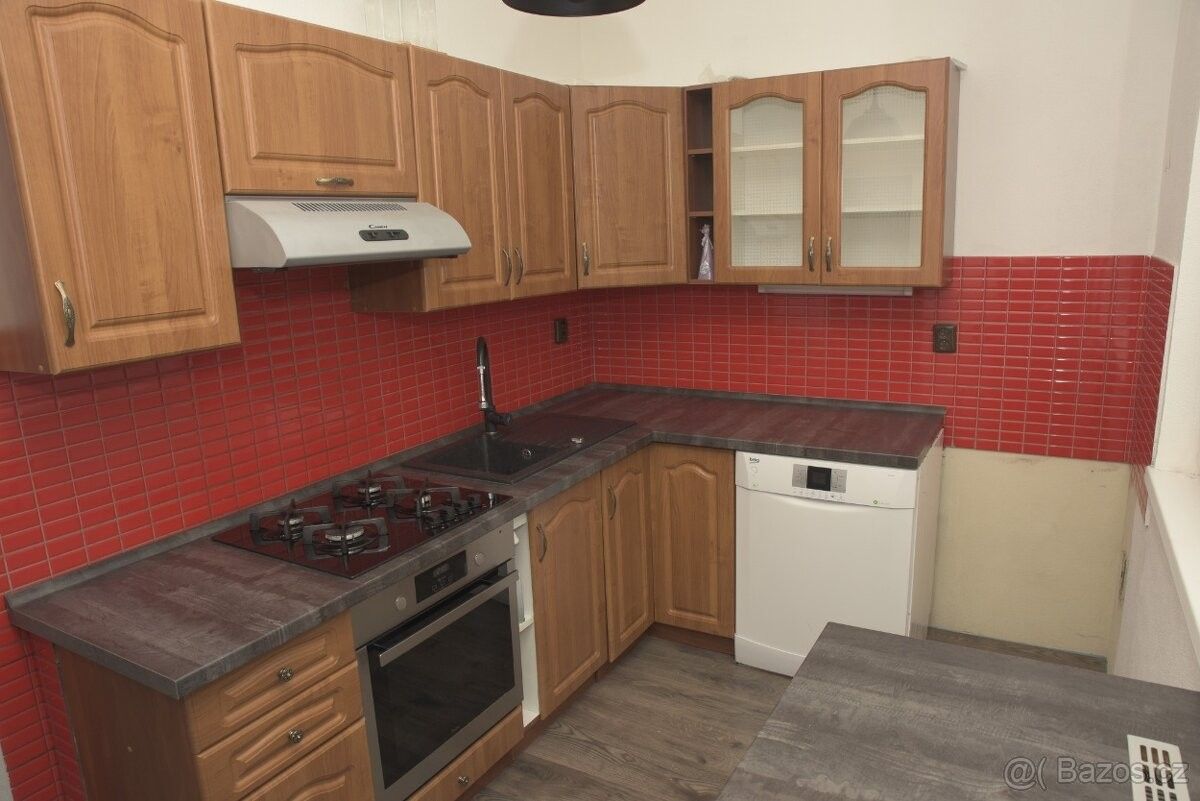 Byty, Valašské Meziříčí, 757 01