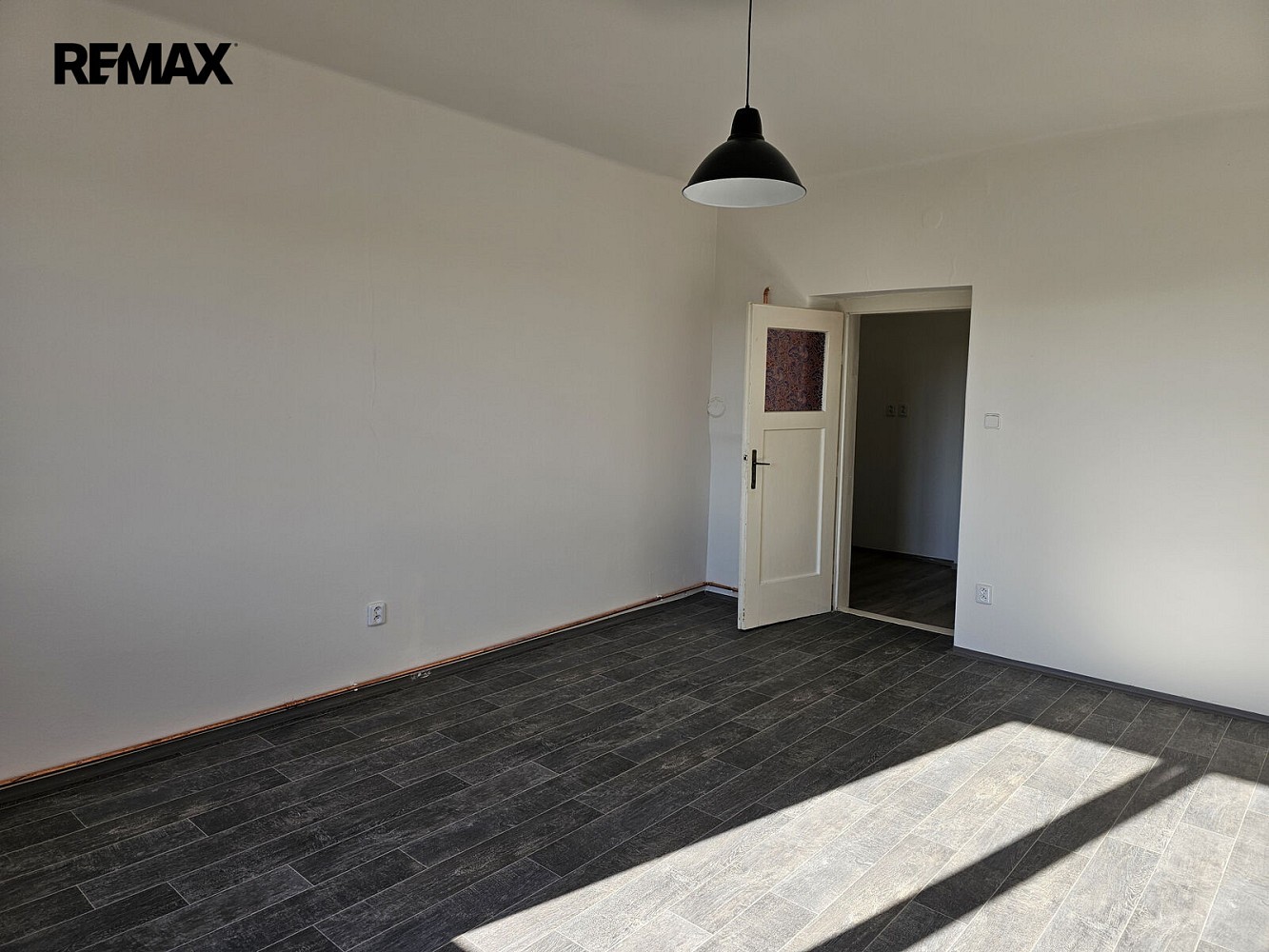 Pronájem byt 1+kk - Boženy Němcové, Český Brod, okres Kolín, 32 m² - 5