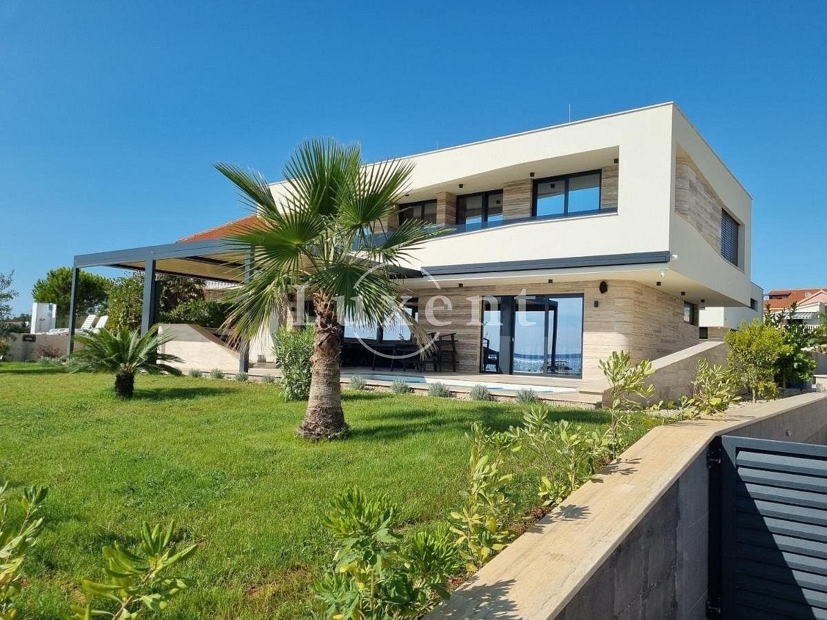 Rodinné domy, Privlaka, Chorvatsko, 250 m² - 1