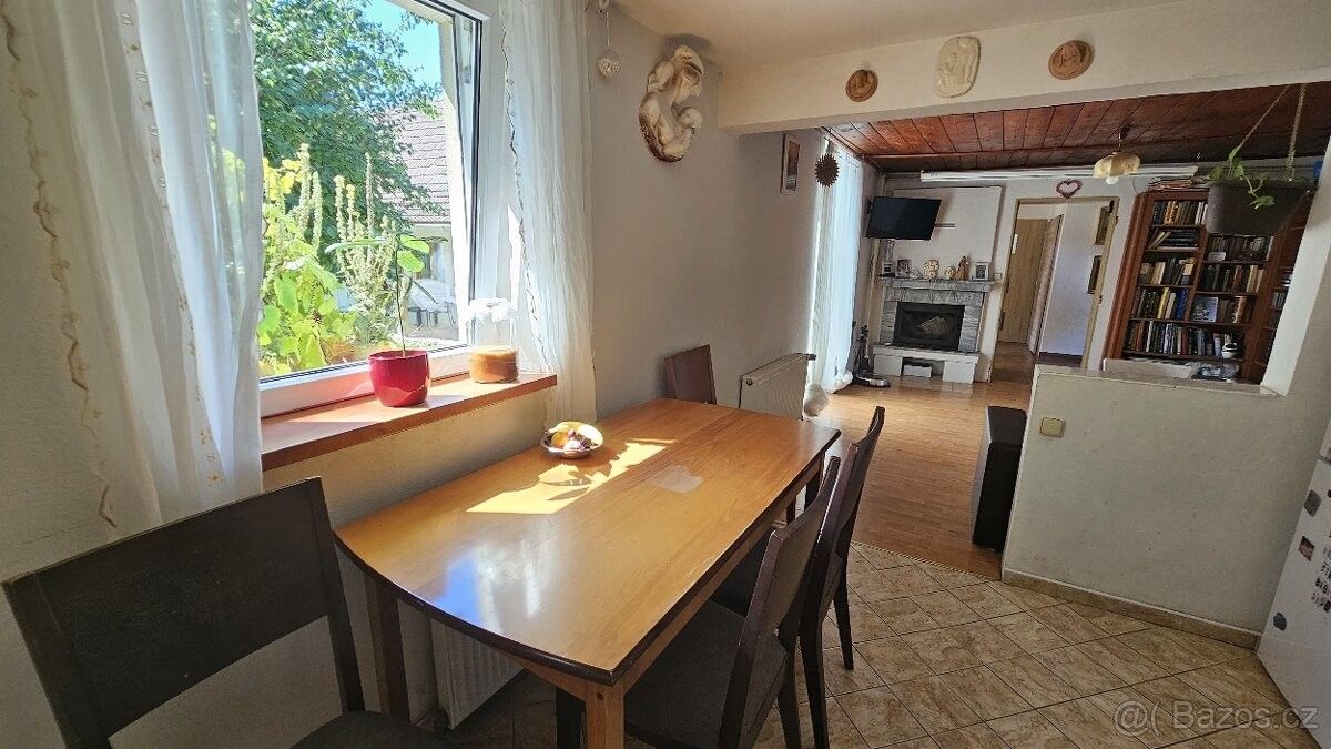 Prodej rodinný dům - Pohořelice, 691 23