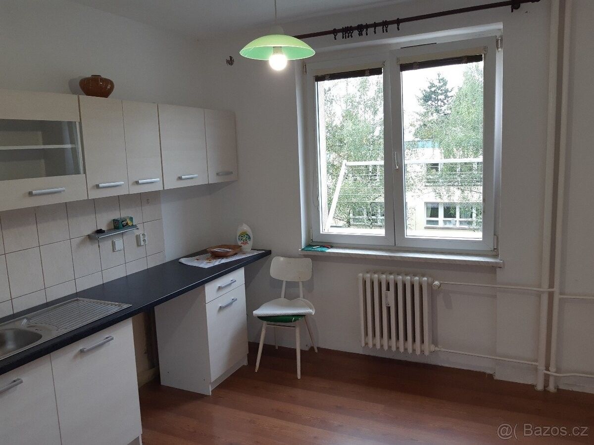 Pronájem byt - Orlová, 735 14