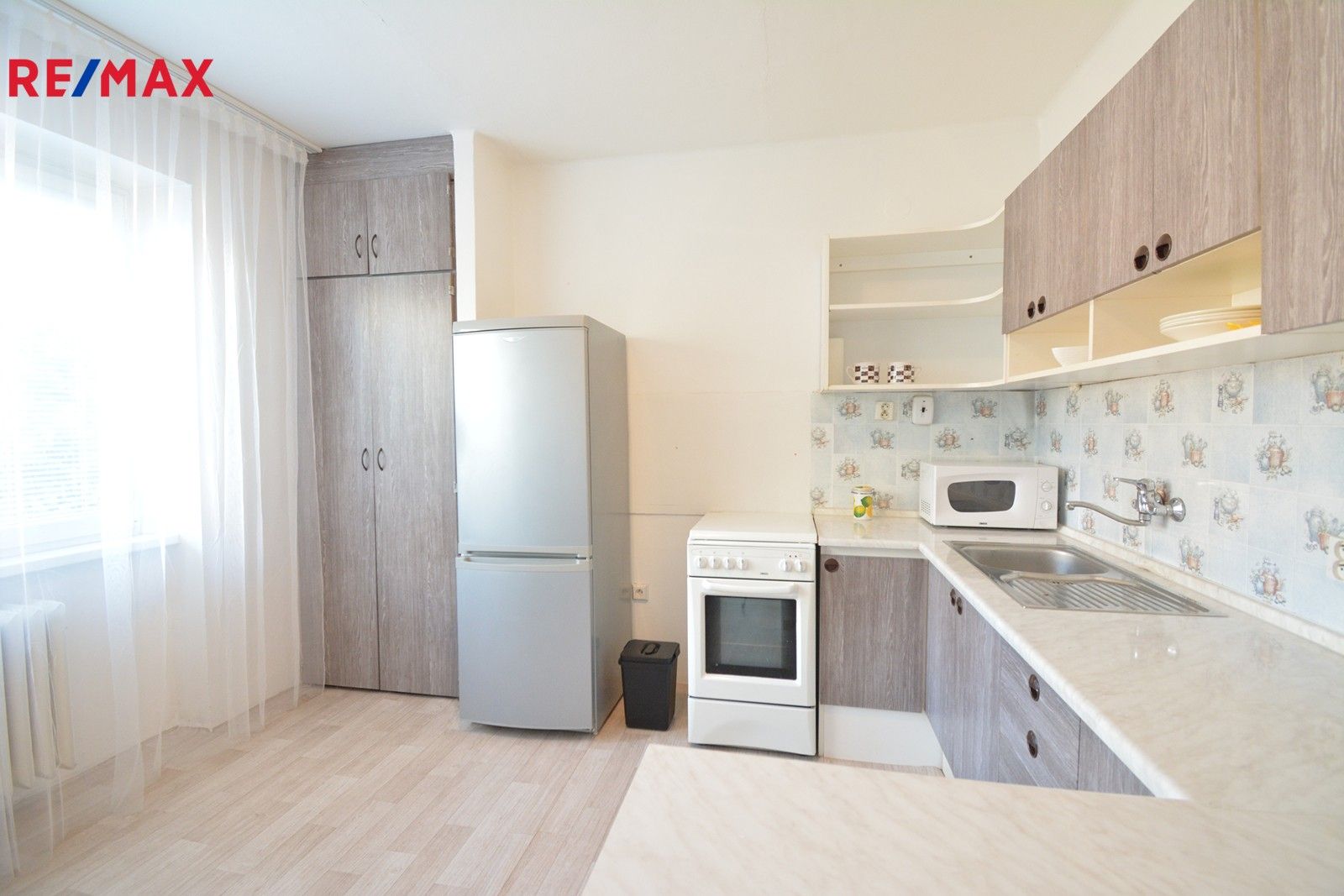 1+1, Sněženková, Trutnov, 32 m²