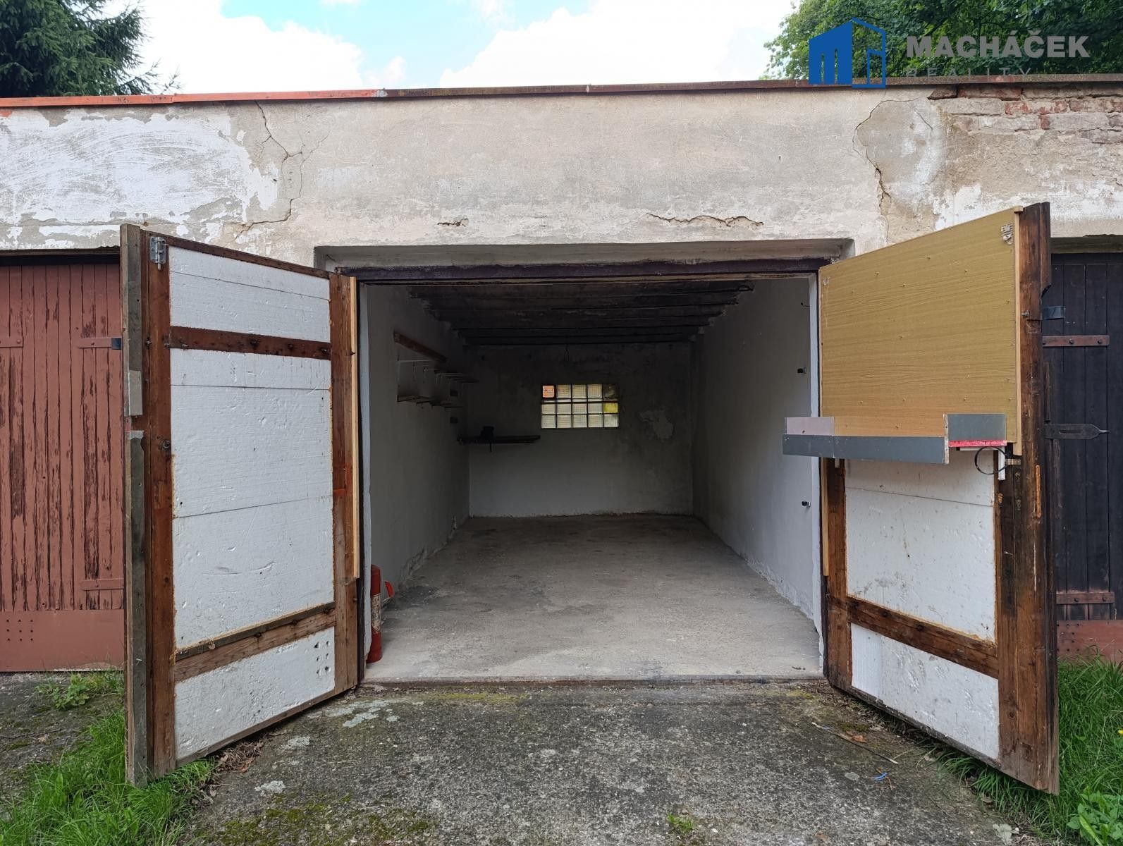 Pronájem garáž - Tyršova, Duchcov, 19 m²