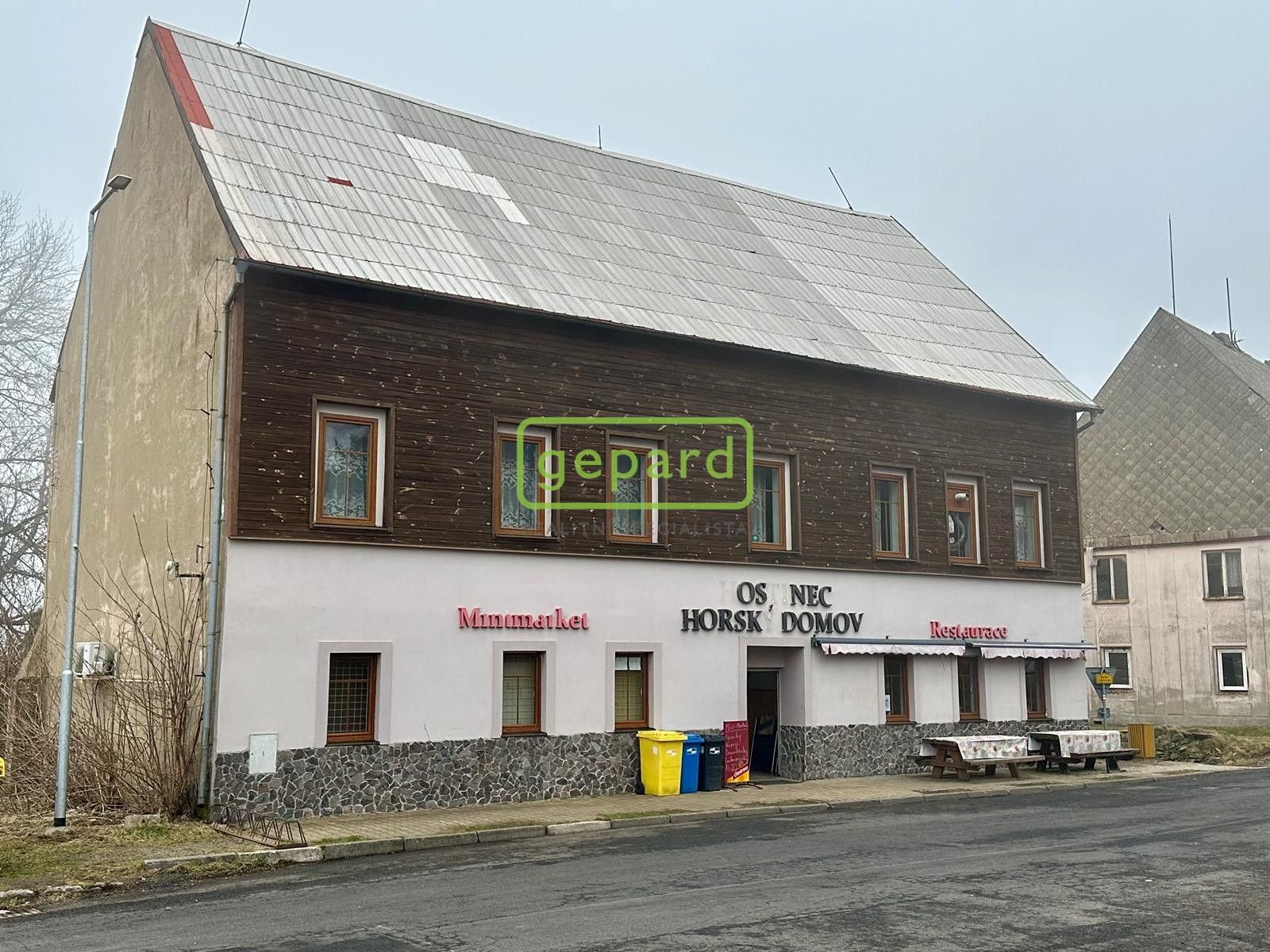 Prodej restaurace - nám. Pionýrů, Hora Svaté Kateřiny, 807 m²