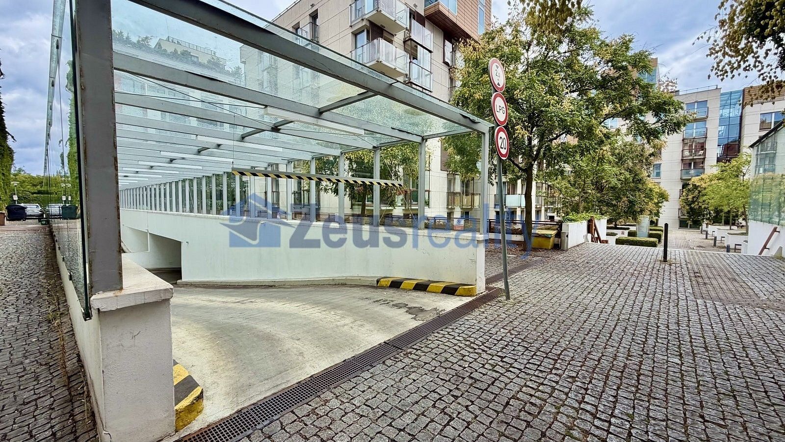 Nemovitost · 13 m² · Praha - Vinohrady, okres Praha 10, Hlavní město Praha - 3