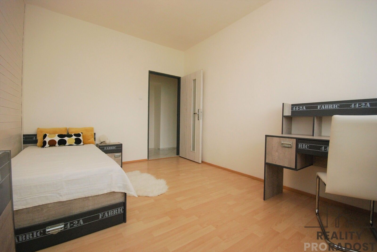 Byt 3+1 · 80 m² · Hrušovanská, Drnholec - 4