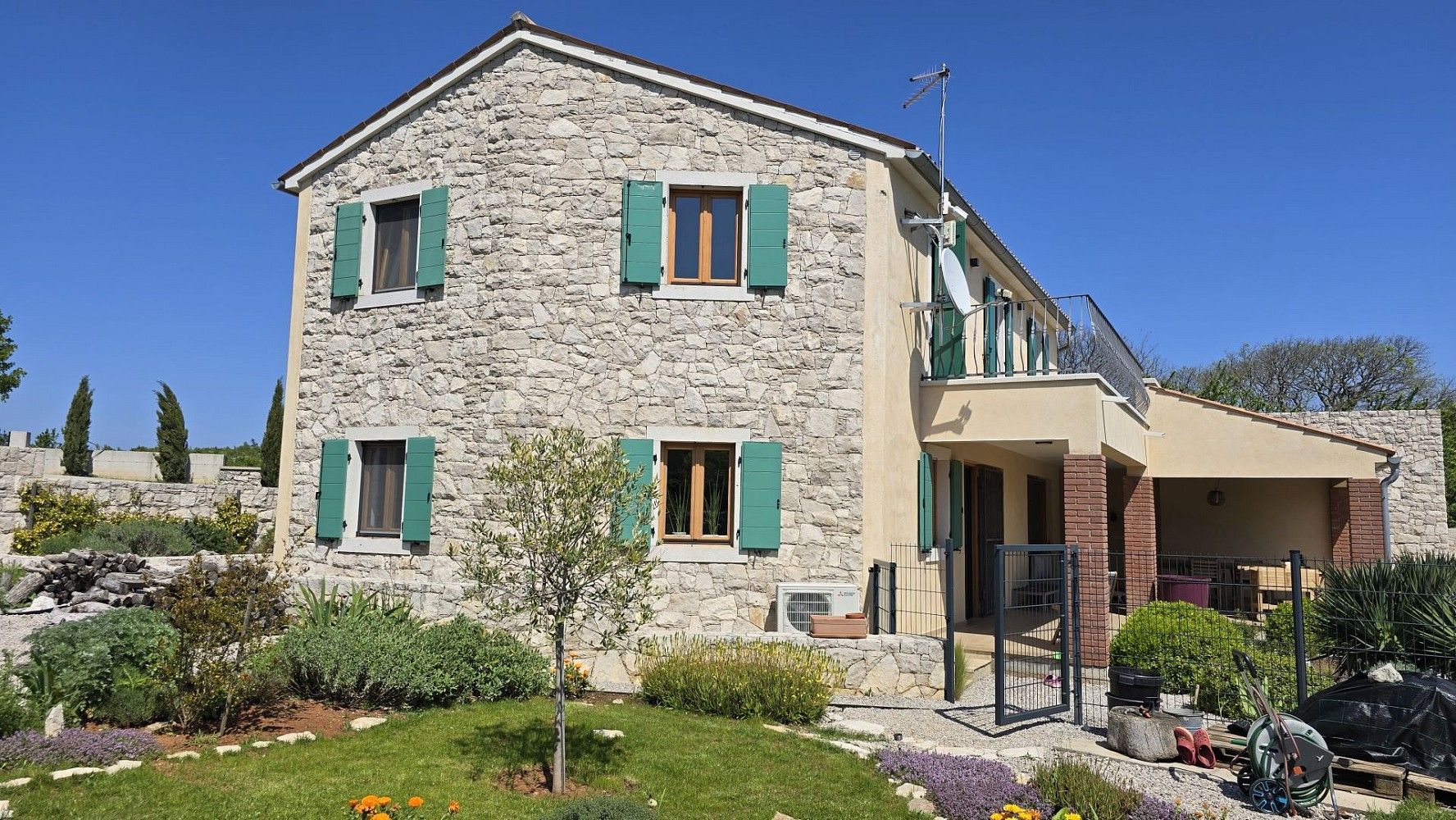 Rodinný dům · 137 m² · Labin, HR - 3