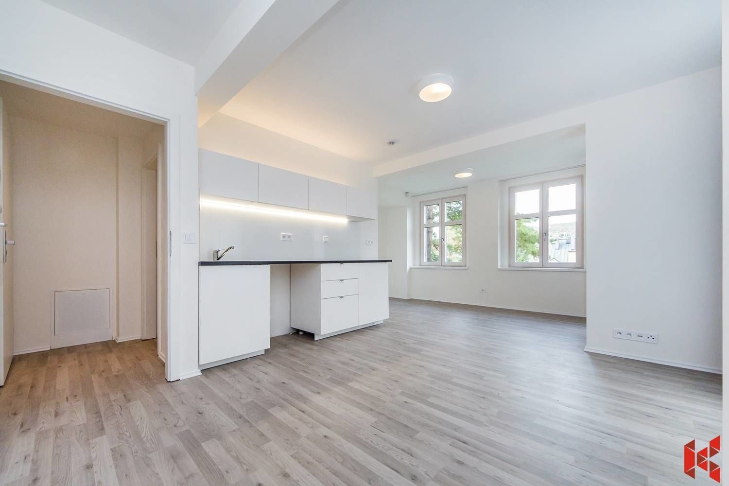 1+kk, Na Zvoničce, Praha, 31 m²