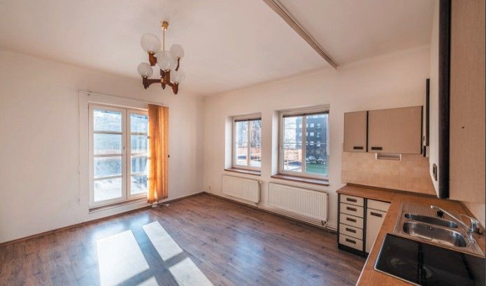 Činžovní dům · 319 m² · Praha 10 - 4