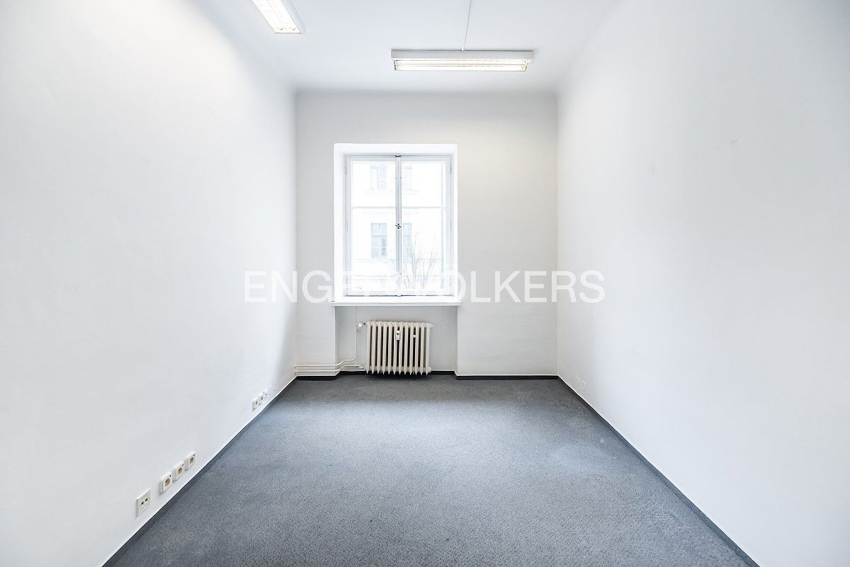 Pronájem kancelář - Americká 579, Praha Vinohrady, 41 m² - 5