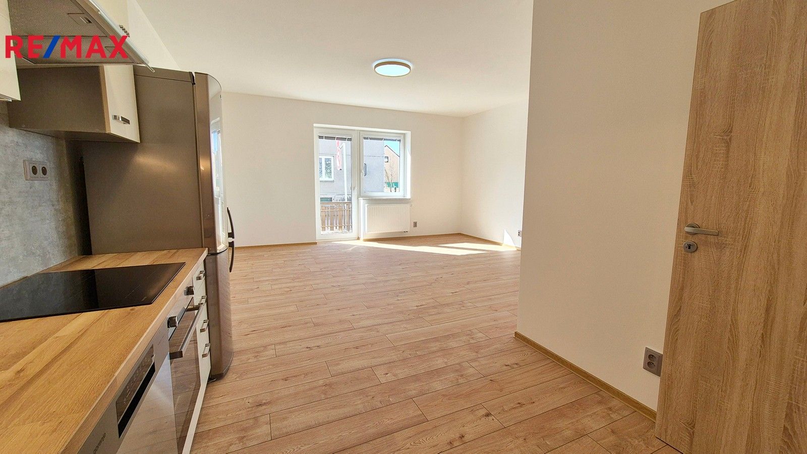 3+kk, Husova, České Velenice, 64 m²