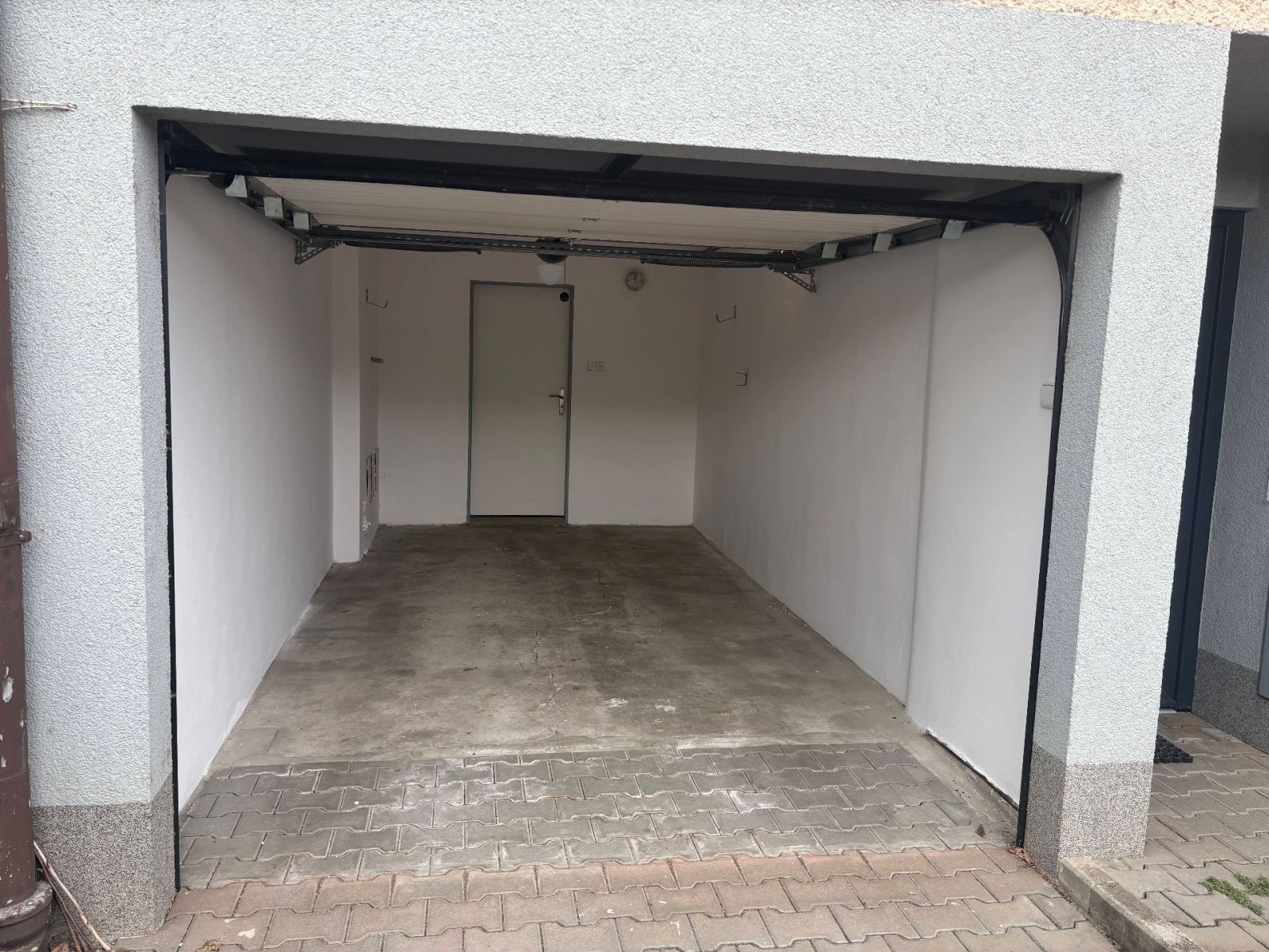 Garáž · 20 m² · Českobratrská, Olomouc - Nové Sady u Olomouce, Olomoucký kraj - 3
