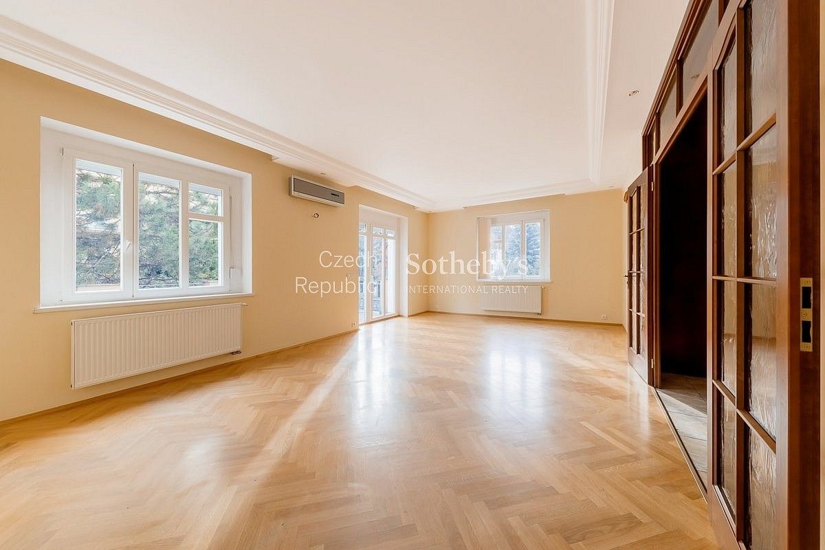 Pronájem rodinný dům - Praha - Smíchov, okres Praha 5, Hlavní město Praha, 560 m² - 5