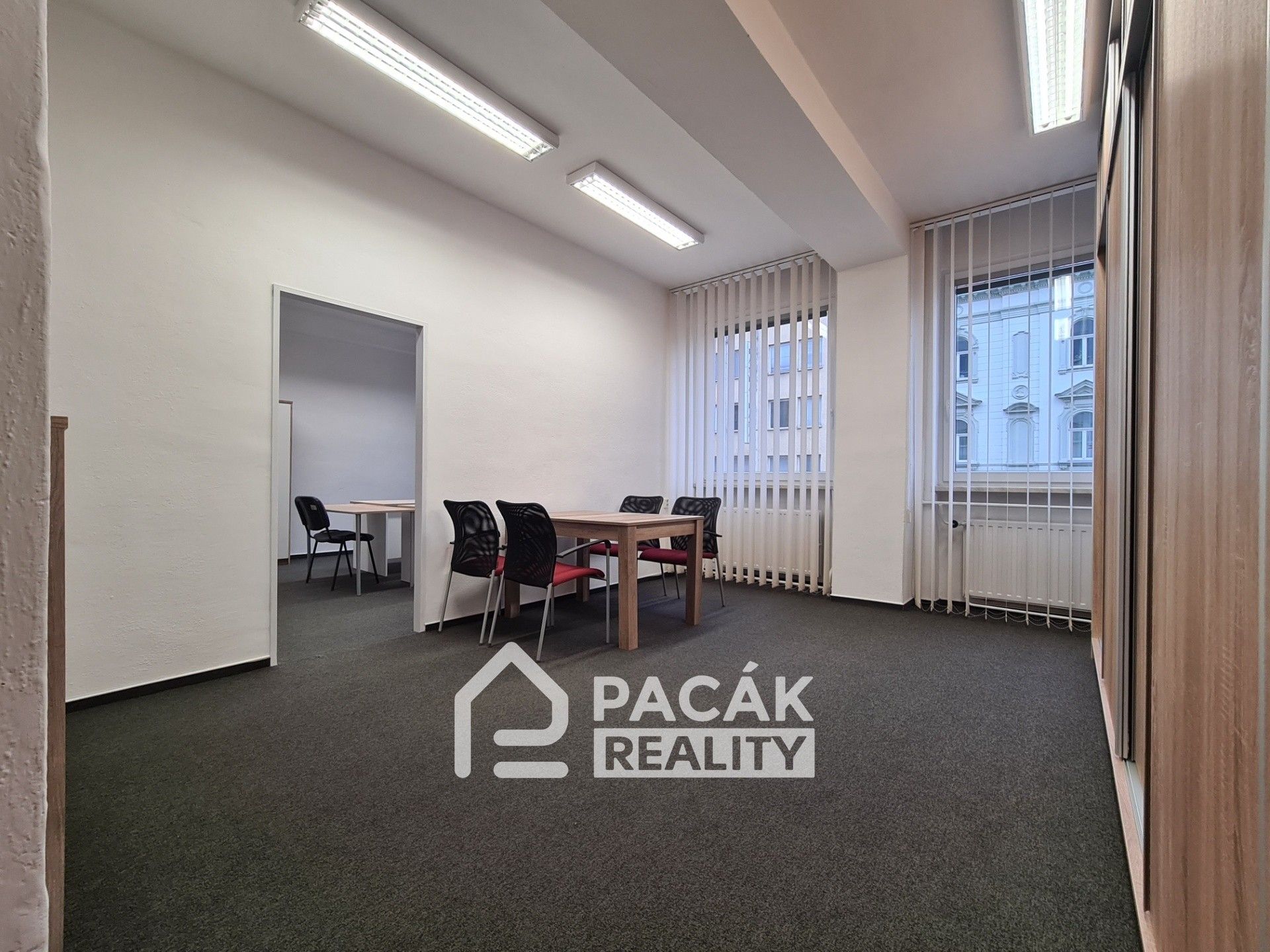 Pronájem kancelář - Krapkova, Olomouc, 30 m²