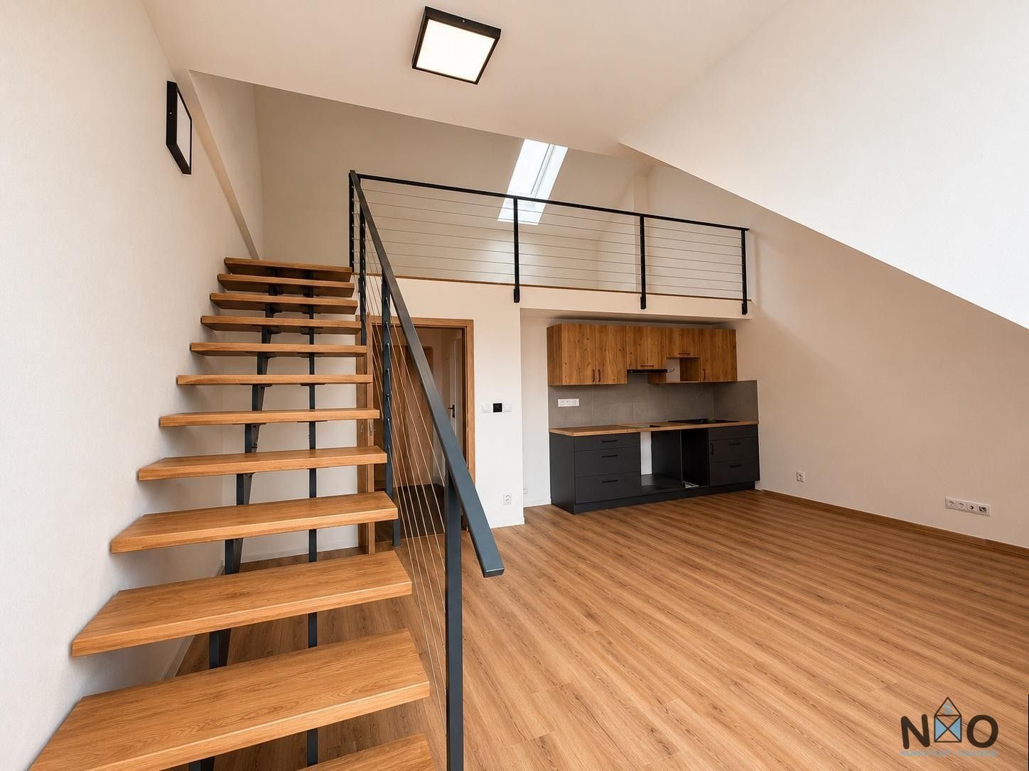 1+kk, Hlavní , Úherce, 54 m² - 1