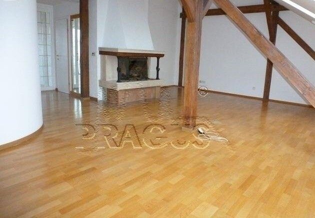 3+1, Hořejší nábřeží, Praha, 145 m²