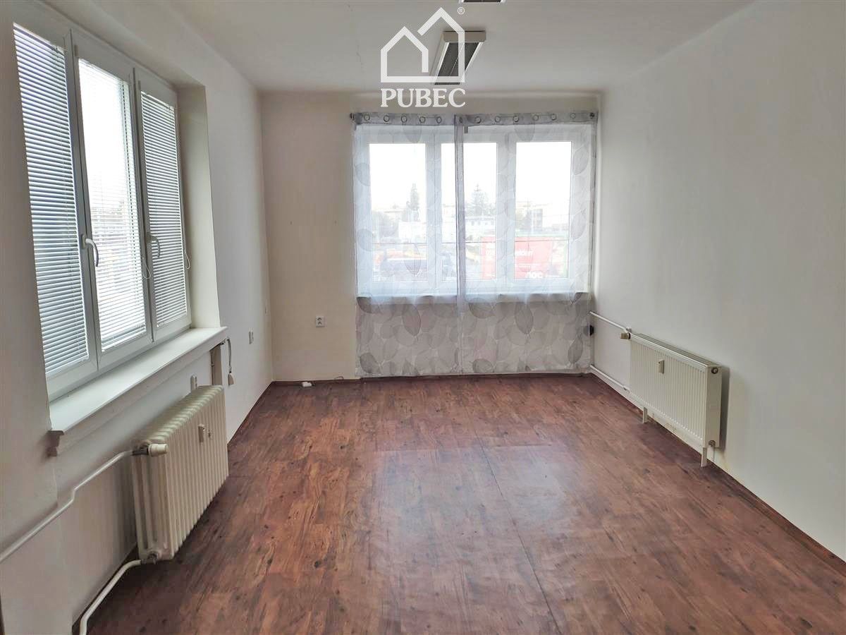 Pronájem kancelář - Slovanská alej, Plzeň, 15 m²