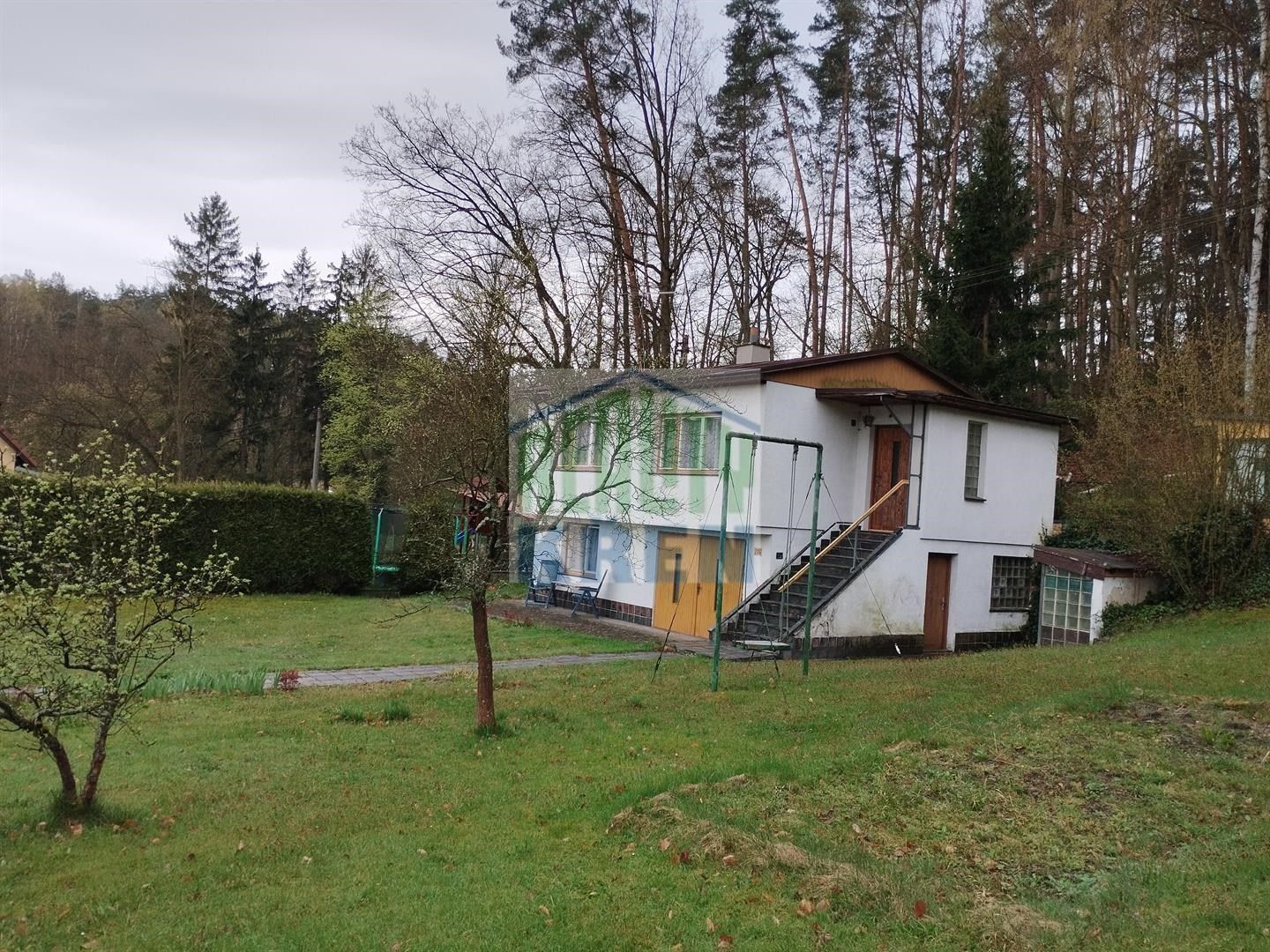 Chaty, Mladoboleslavská, Bělá pod Bezdězem, 93 m²