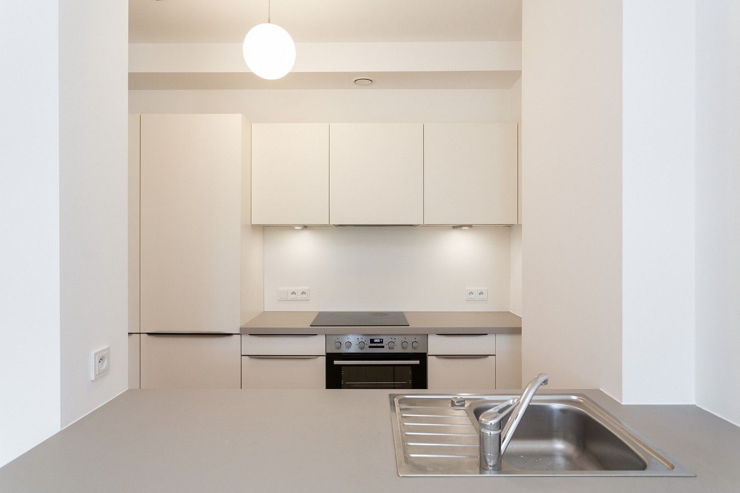 Pronájem byt 3+kk - Seifertova, Praha 3 - Žižkov, 85 m² - 5
