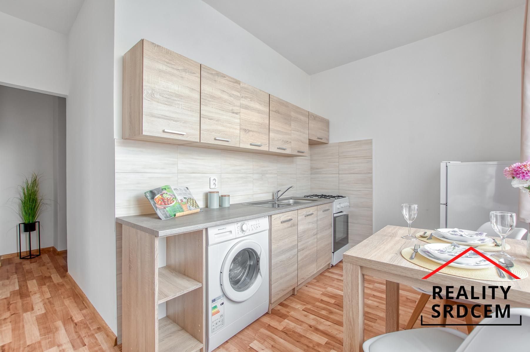 1+1, V Aleji  , Karviná, 36 m²