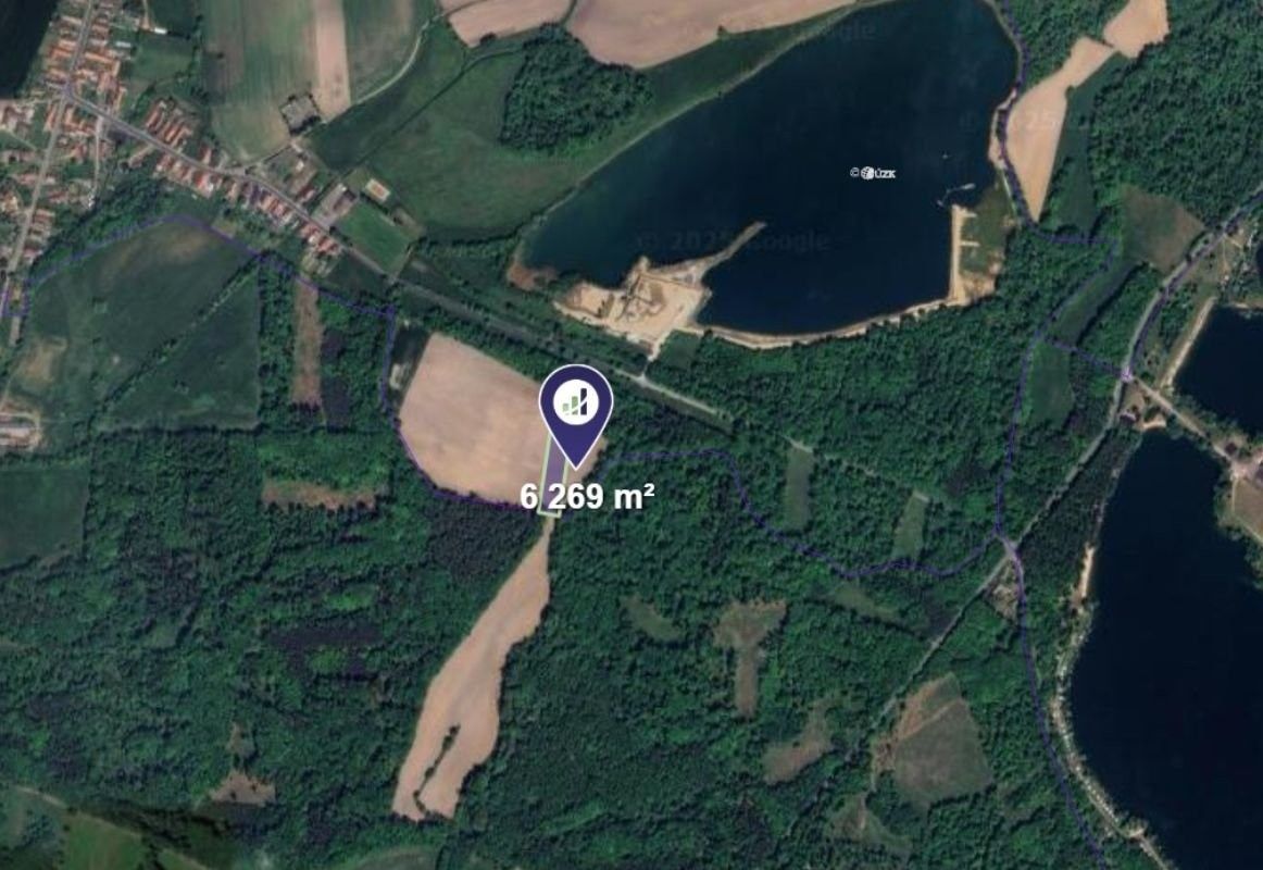 Prodej zemědělský pozemek - Dolany, 3 135 m²