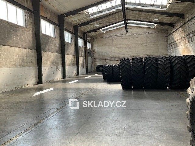 Sklady, Bystřany, 1 500 m² - 2