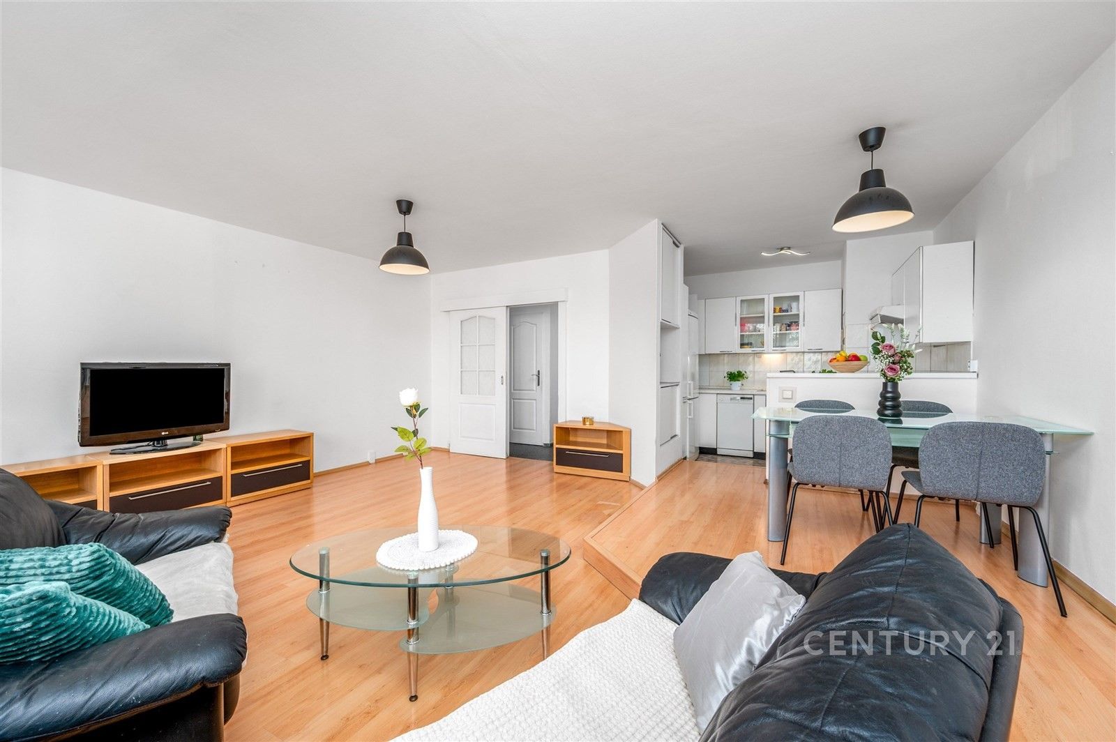 4+kk, Vybíralova, Praha, 97 m²