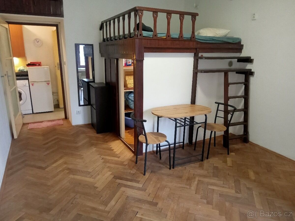 Pronájem byt - Praha, 170 00