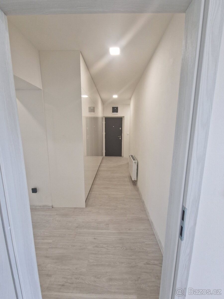 Prodej byt - Krnov, 794 01