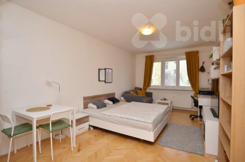 2+1, Kamerunská 599, Praha, 57 m²