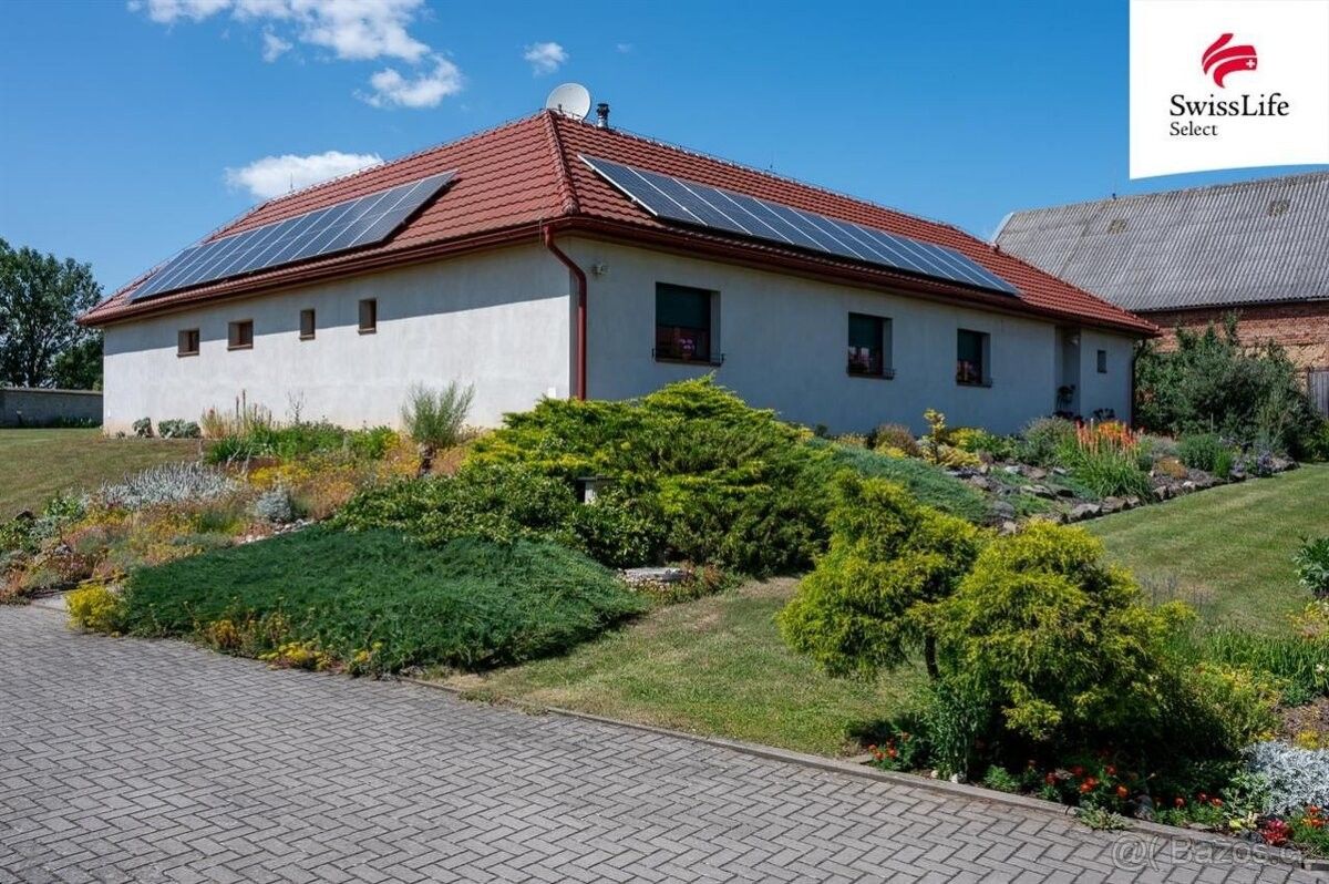 Rodinné domy, Příkazy, 783 33