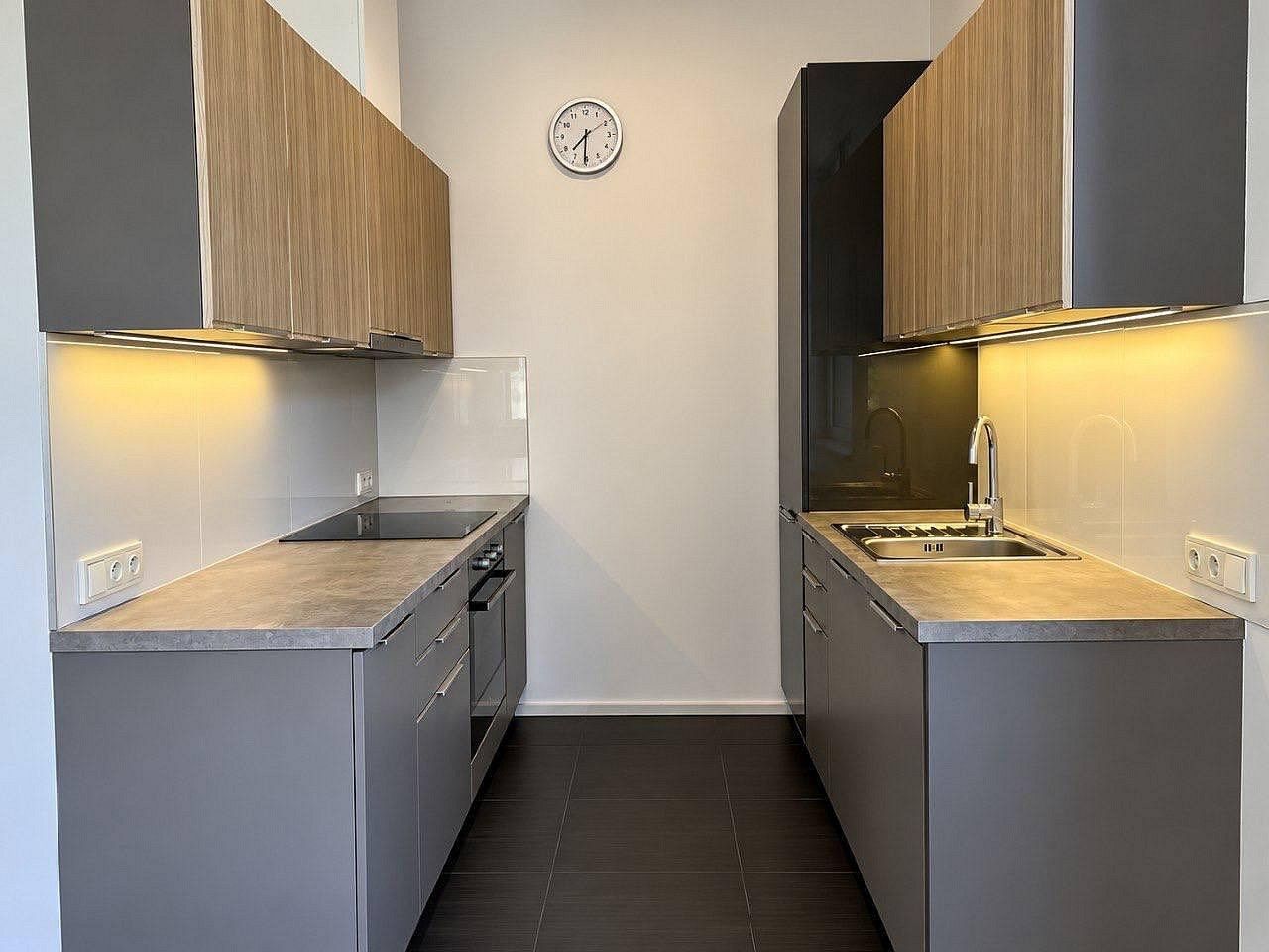 Byt 2+kk · 56 m² · Praha - Dejvice, okres Praha 6, Hlavní město Praha - 4