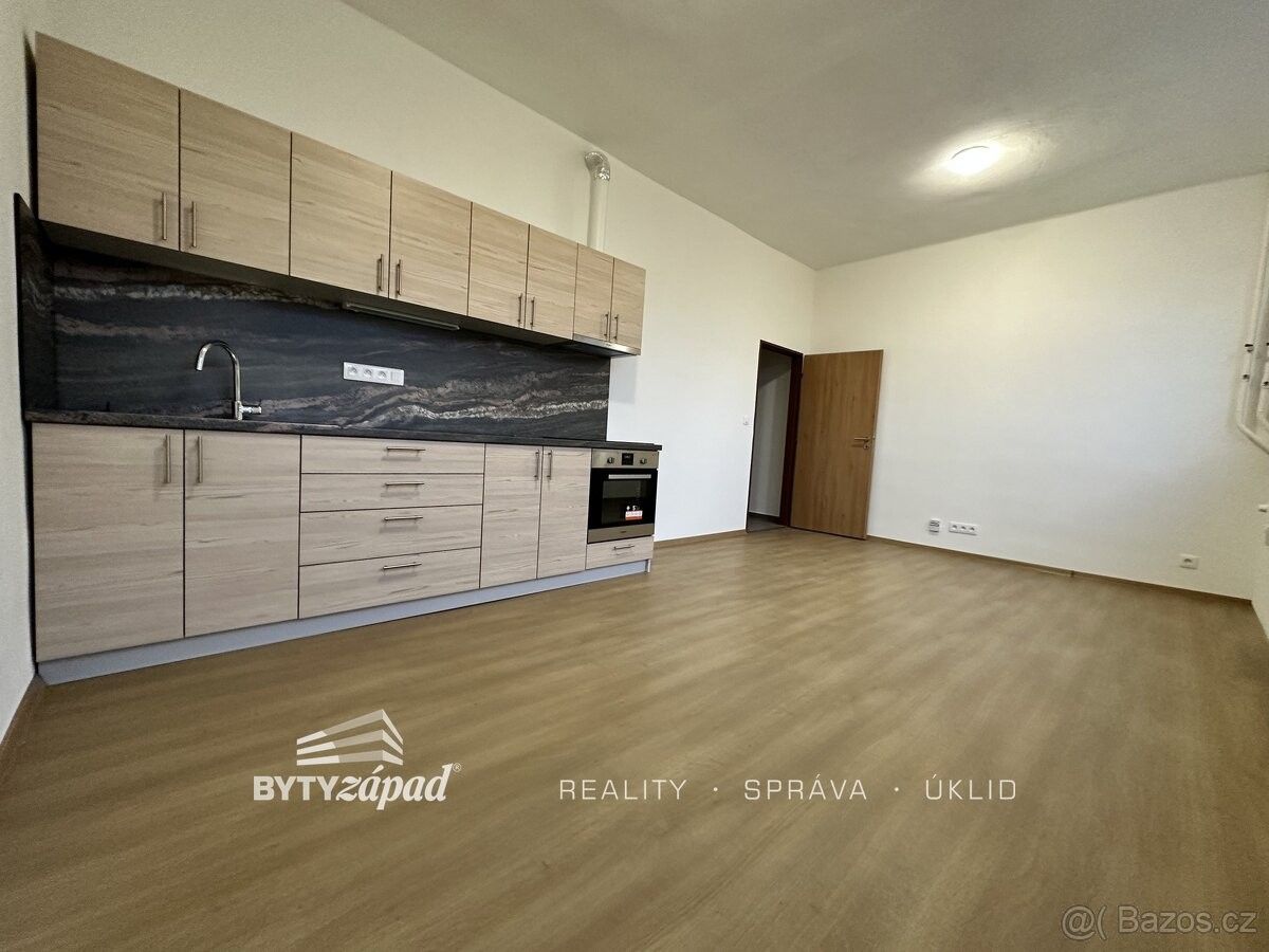 Prodej byt - Strašice, 338 45