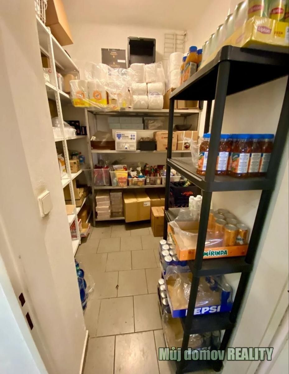 Pronájem restaurace - Rašínovo nábřeží, Praha, 86 m² - 5