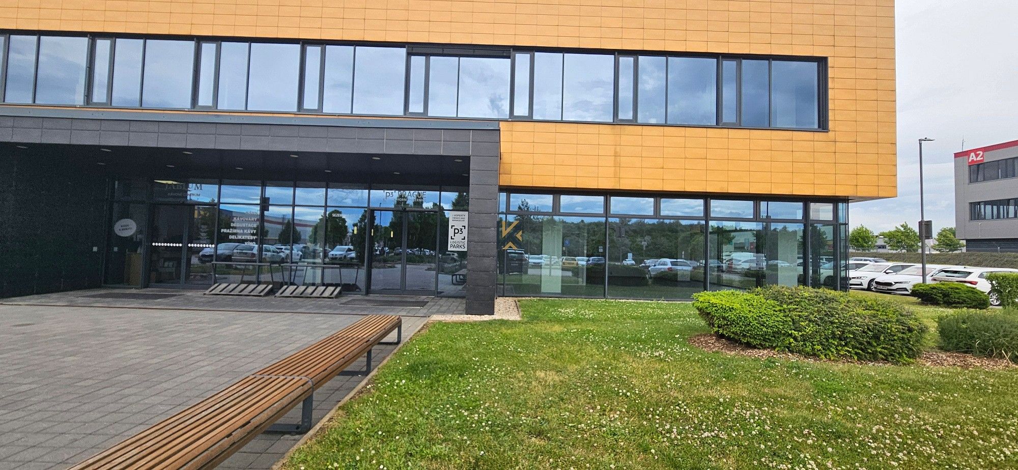 Kancelář · 152 m² · Praha - Horní Počernice, okres Praha 20, Hlavní město Praha - 4