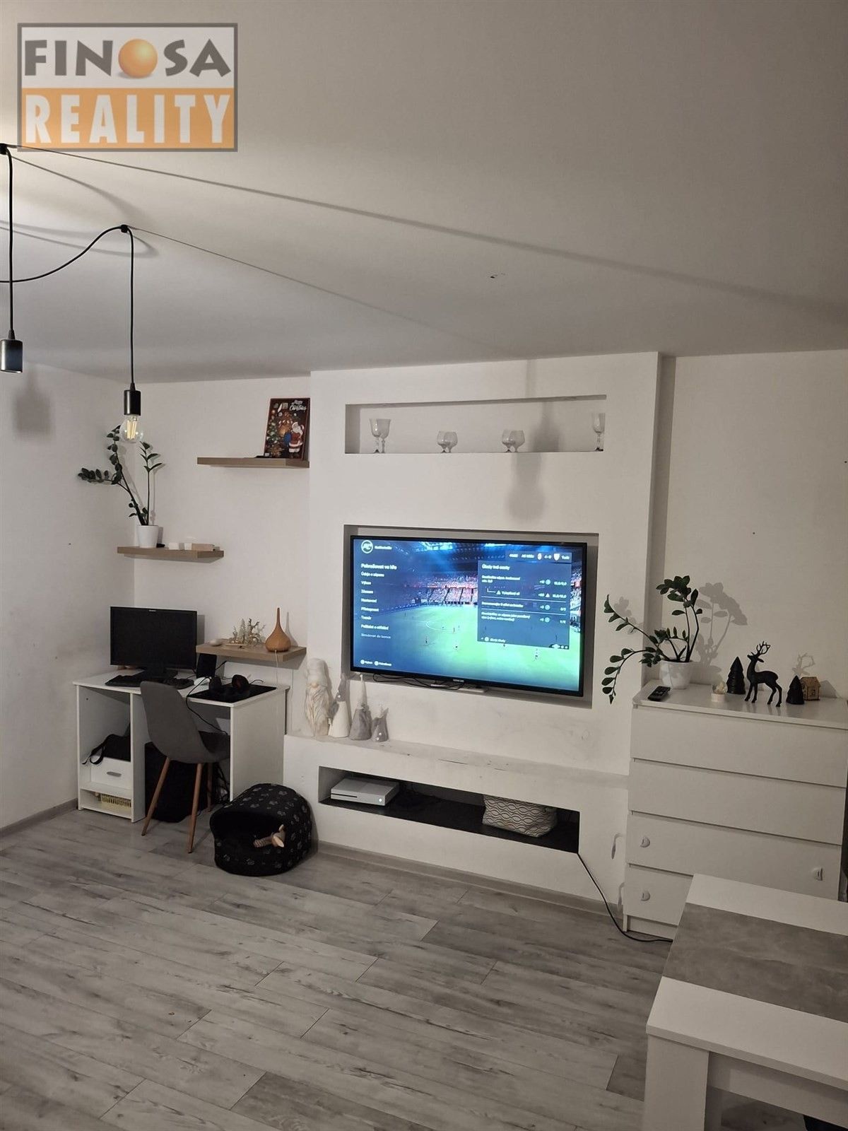 Pronájem byt 3+1 - Vyklická, Chlumec, 73 m²